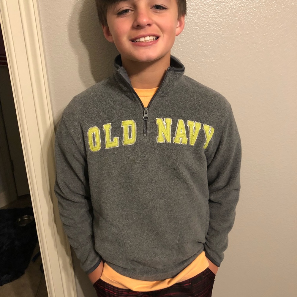 Old Navy Pullover